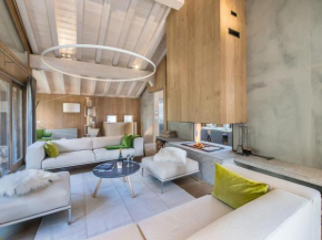 Chalet de luxe avec jacuzzi, hammam et salle de cinéma à Courchevel - FR-1-562-43